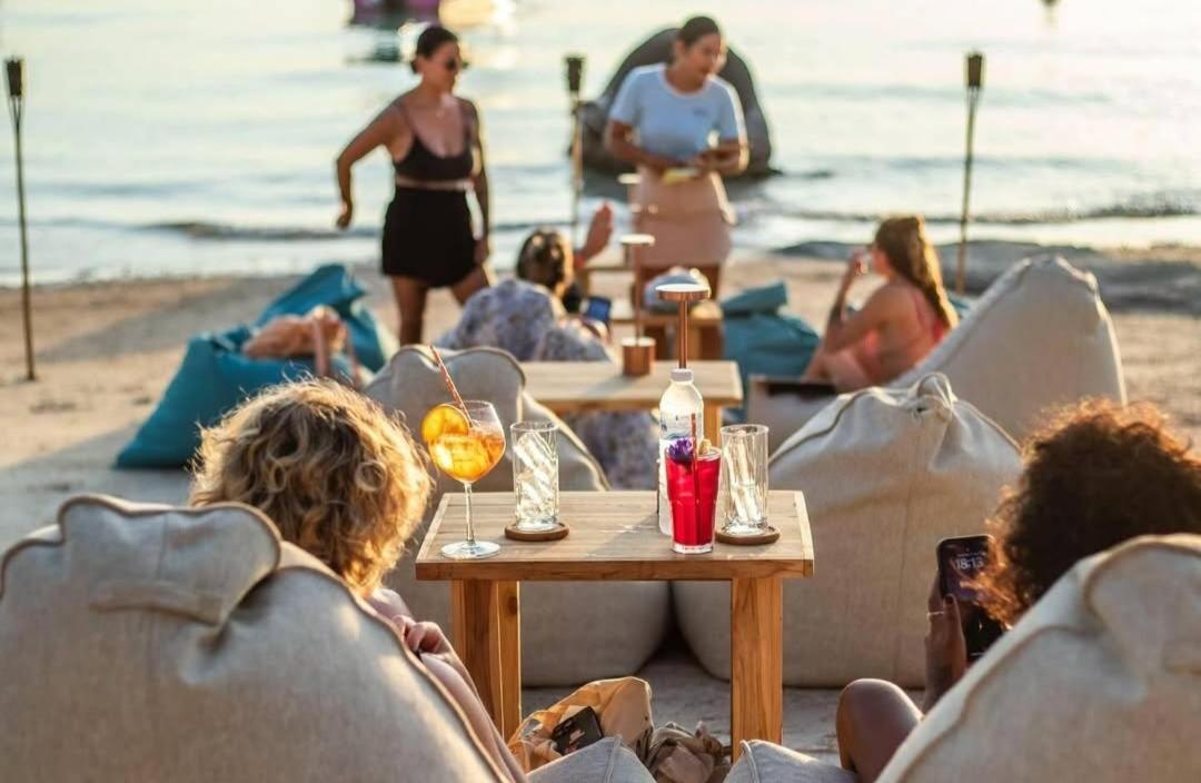 Ibiza Beach Club Ko Tao Esterno foto